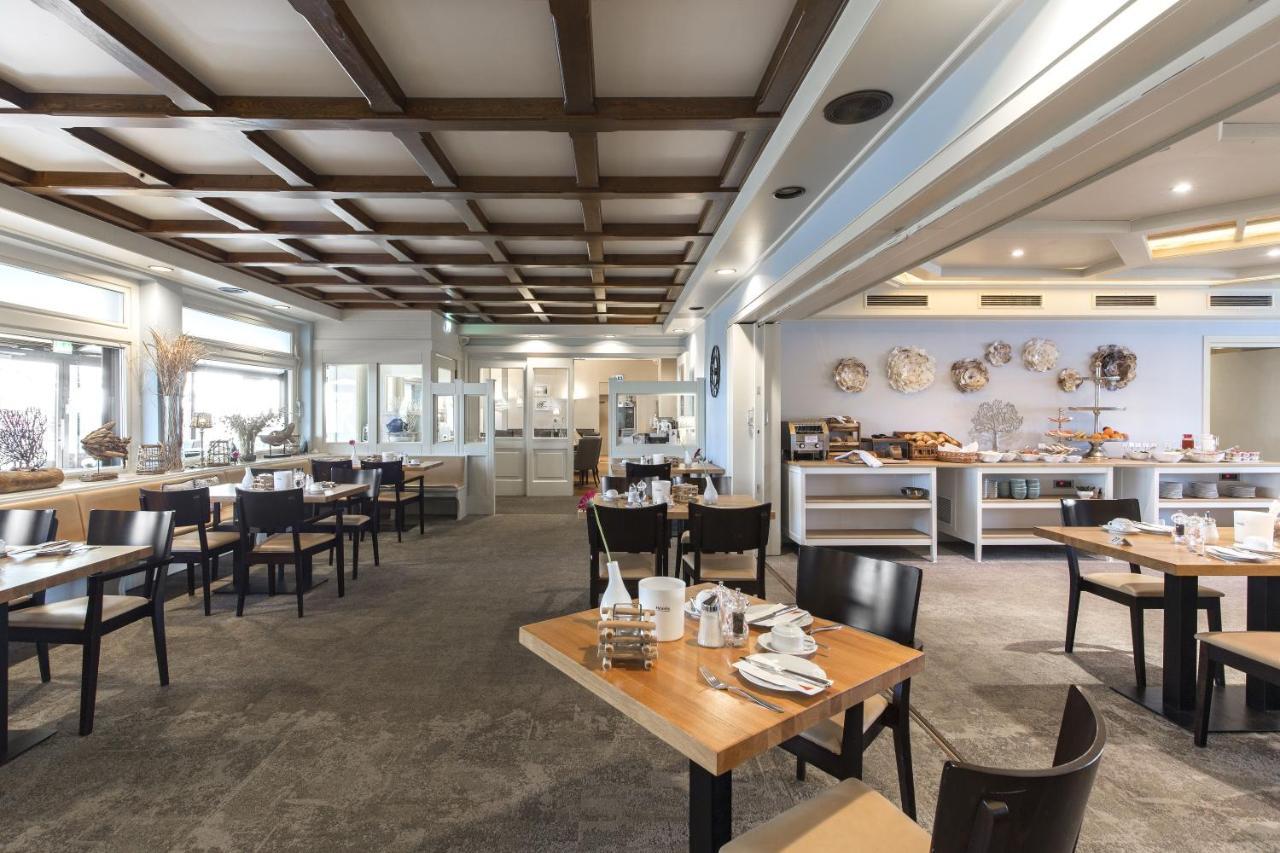 Mein Strandhaus - Hotel, Restaurant & Schwimmbad Тиммендорфер-Штранд Экстерьер фото