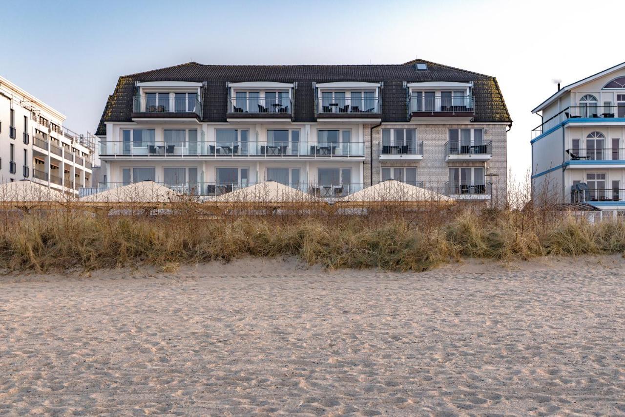 Mein Strandhaus - Hotel, Restaurant & Schwimmbad Тиммендорфер-Штранд Экстерьер фото